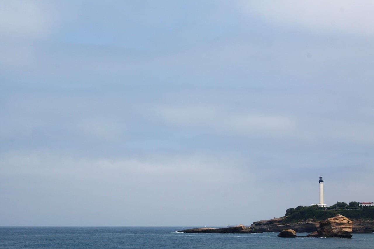 Grande Plage beach and Atlantic surf below the Belle Époque hotels of Biarritz, France