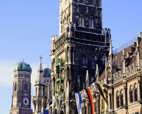 Town Hall Glockenspiel