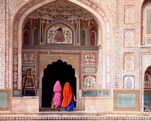 Woman in Amber fort