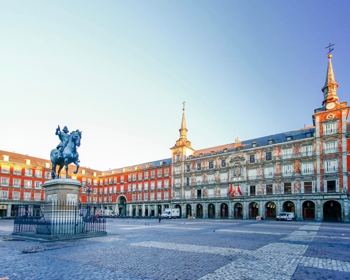 Madrid to Paris: A Journey Through Northern Spain and France — student tour photo