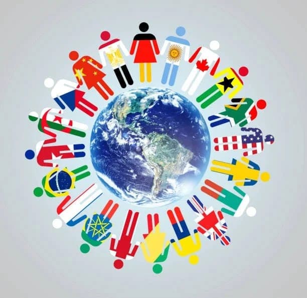 Cultural Immersion for Student Travelers: How to Be a Traveler, Not Just a Tourist