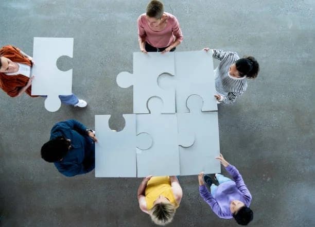 Group Travel Tips for Teachers: How to Build Student Cohesion Before the Trip