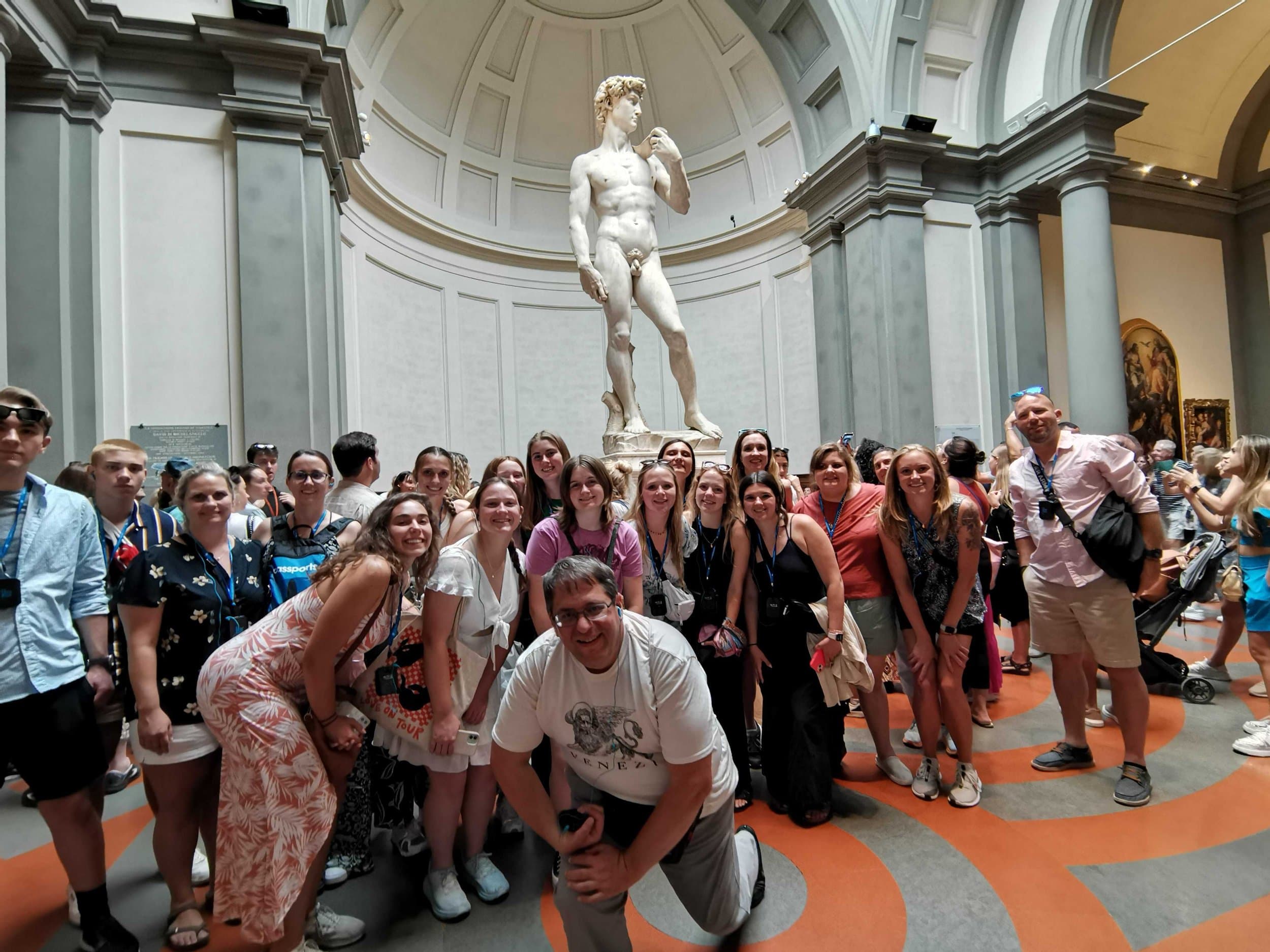 Integrating Art History in Student Travel: A Guide to Learning Abroad